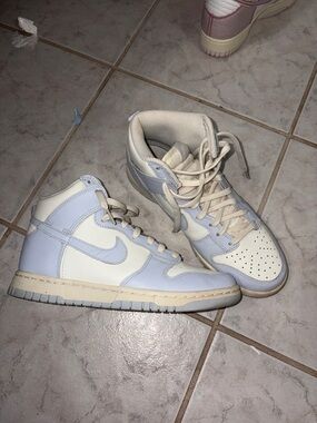 Nike Dunk High in pale blue and cream